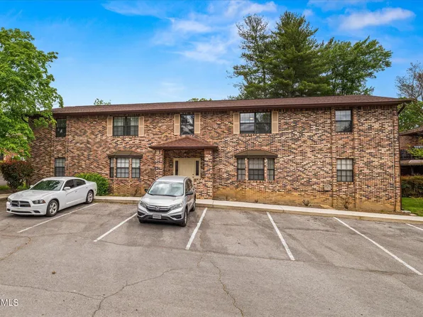 810 Highland Dr APT 604, Knoxville, TN 37912