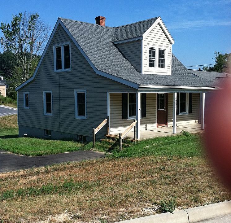 1st image of 2426 Reservoir St