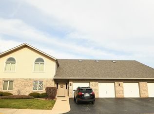 2683 Jodee Dr, Joliet, IL 60436
