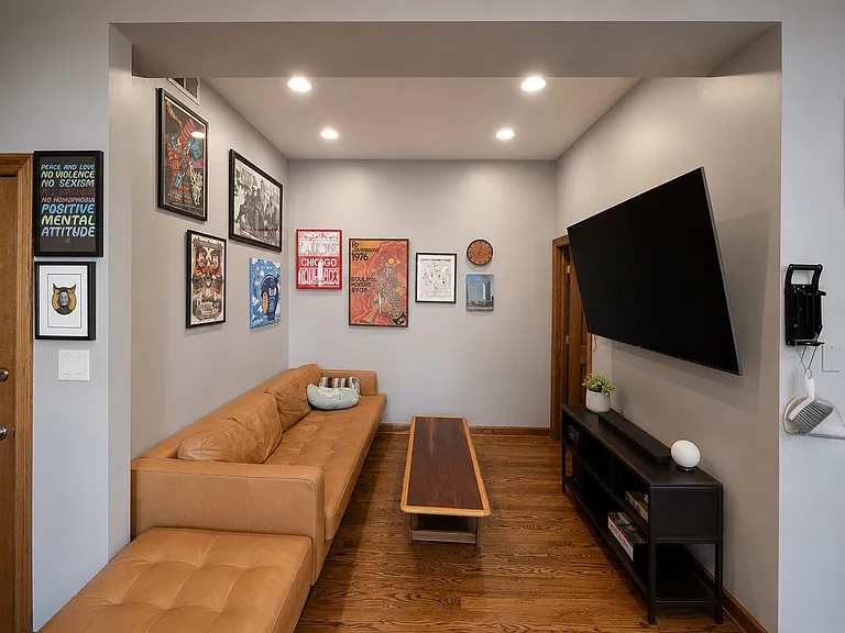 2648 W Rice St #2F — Photo 5
