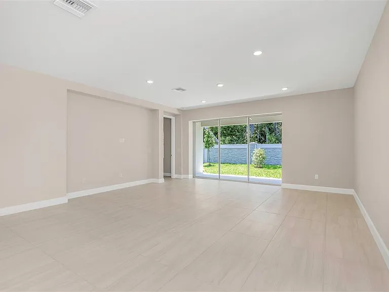 2676 Leafwing Ct — Photo 11