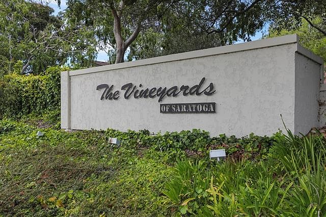 2nd image of 19122 Vineyard Ln