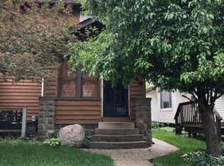 446 16th Ave, East Moline, IL 61244