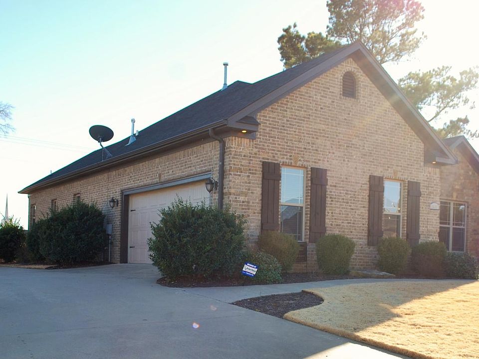 2nd image of 5015 Sistine Chapel Dr