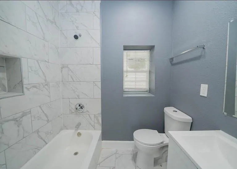 1426 Telephone Rd #1BD — Photo 3