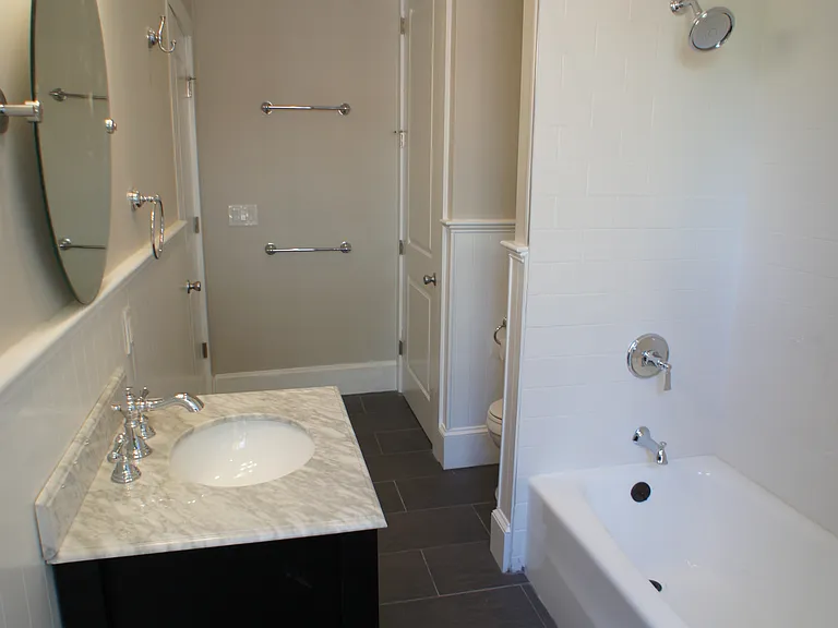 153 Warren Ave #2 — Photo 7