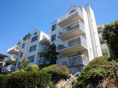 4540 45th Ave SW APT 202, Seattle, WA, 98116