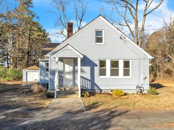 2 Birch Ln, Westfield, MA 01085