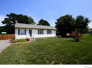 7092 Sunset Dr, Mechanicsville, VA 23111