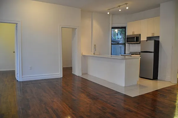 Rented by Sky Management | media 39