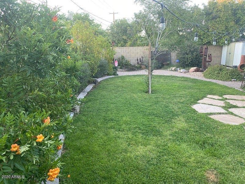 2nd image of 3426 N 49th Pl