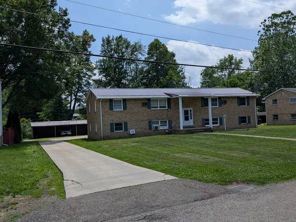 292 Kennedy St APT 3, Louisville, OH 44641