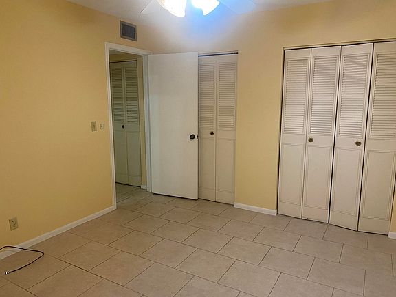 2nd image of 2825 Casita Way APT 206