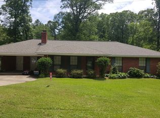 103 Barron Dr, Louisville, MS 39339