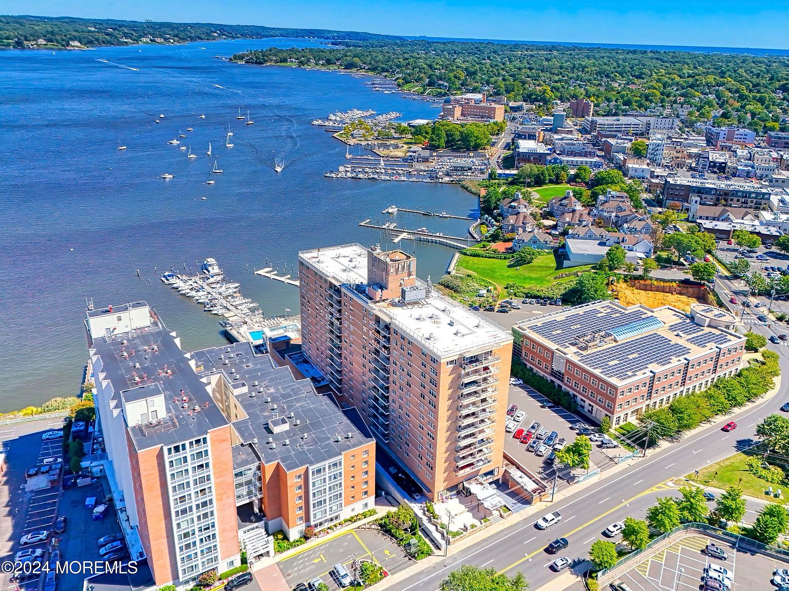 28 Riverside Avenue Apt 1M, Red Bank, NJ 07701 | Zillow