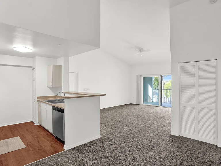 Devonaire HC LLC — Photo 10