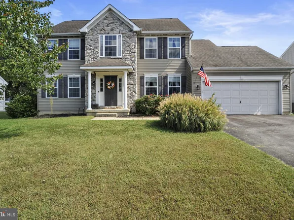 267 Hoffeckers Mill Dr, Smyrna, DE 19977