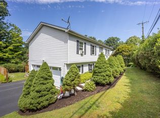 19 Iroquois Rd, Patterson, NY 12563