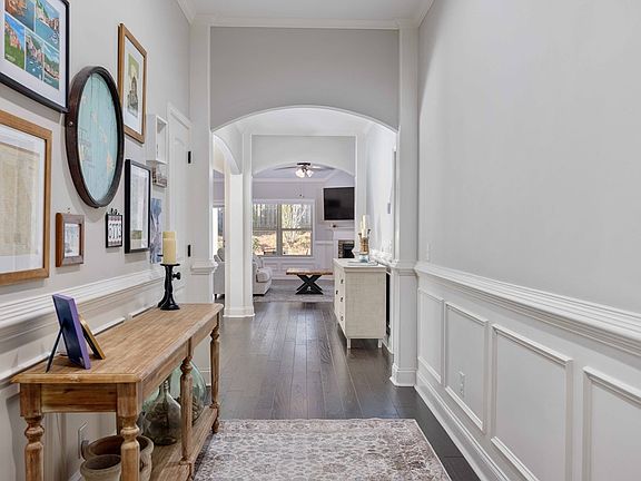 4th image of 6773 Admiral Dr