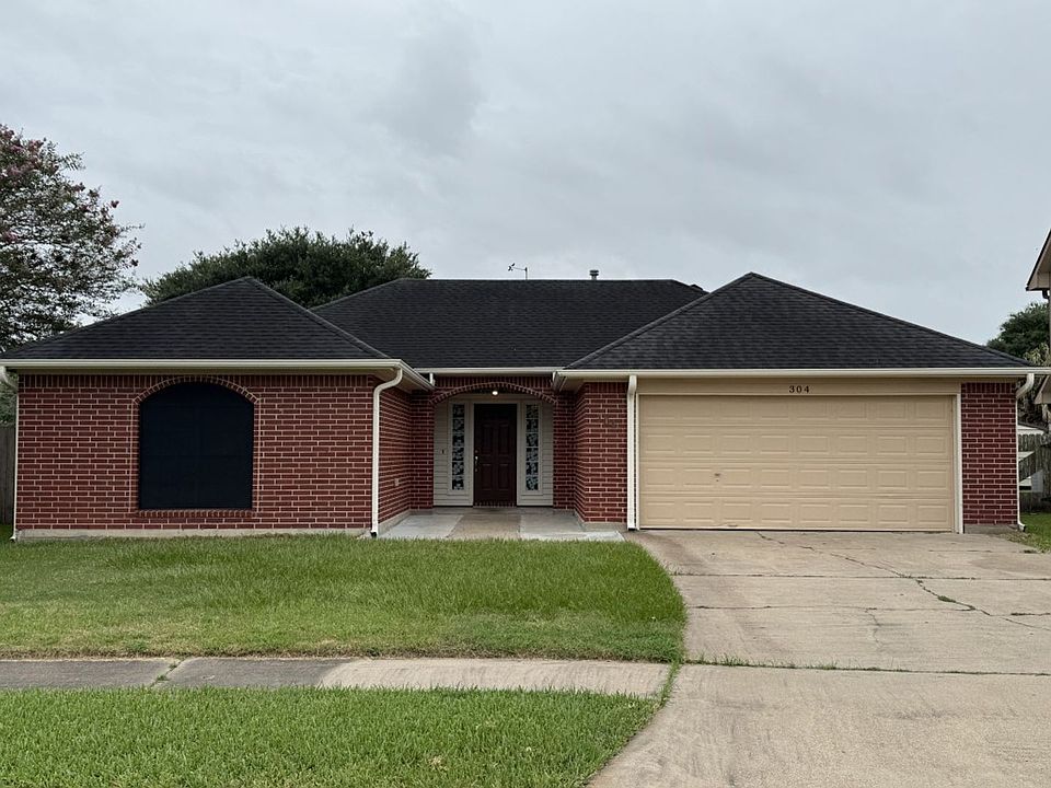 1st image of 304 Ashland Crk