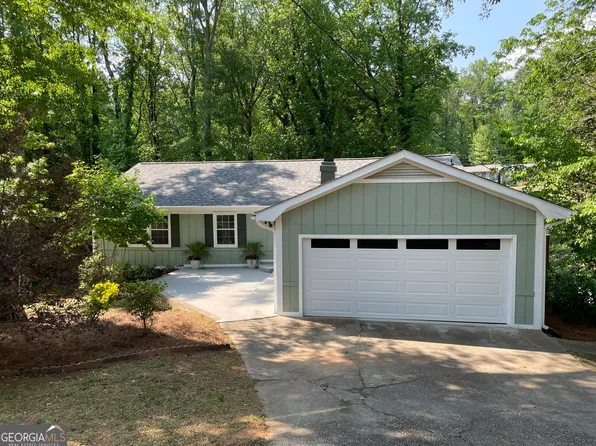 3275 Idle Creek Ct, Decatur, GA 30034