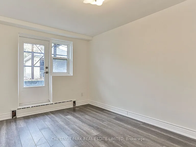 76 Walmsley Blvd #1 — Photo 20