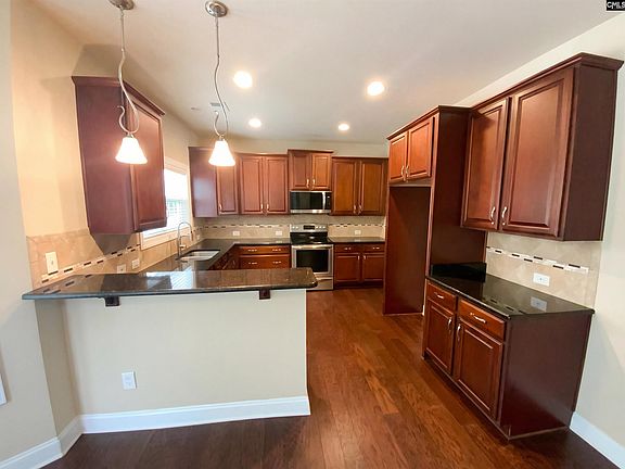 2nd image of 530 Crawfish Ln