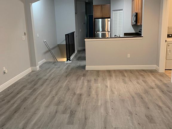 3rd image of 2176 Portofino Pl APT 263
