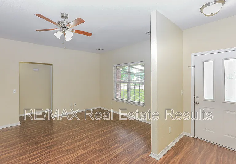 2505 SW 20th St — Photo 6