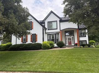 23603 W 53rd Ter, Shawnee, KS 66226