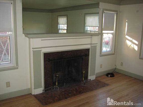 3rd image of 2730 21st St
