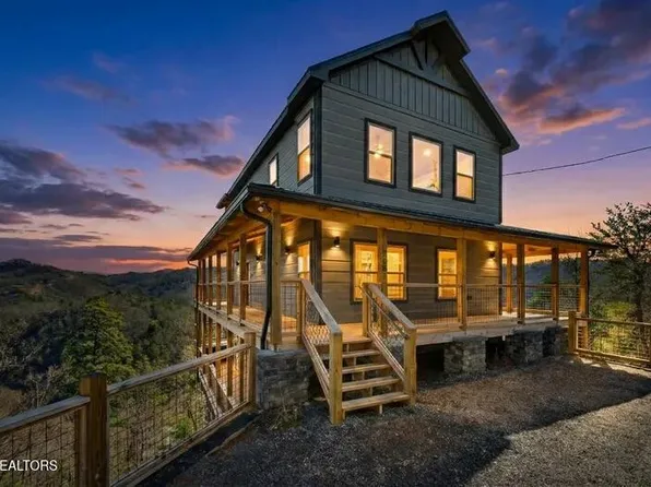 3051 Hatcher Top Rd, Sevierville, TN 37862