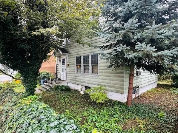 43 Vernon Street, Stratford, CT 06615