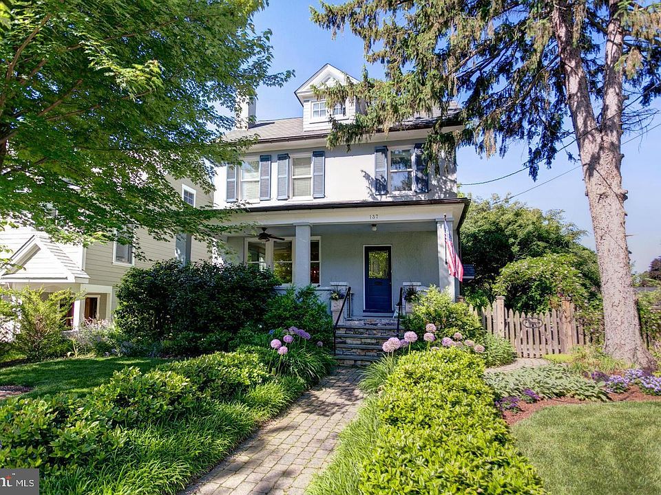 1st image of 137 Monticello Ave