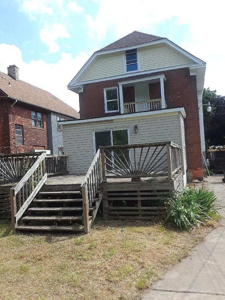 Building Photo - 3937 Beniteau St