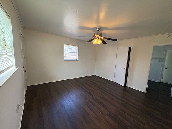 4th image of 3210 S 5th St
