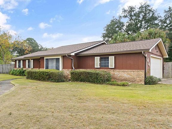 2nd image of 4885 La Ventana Dr