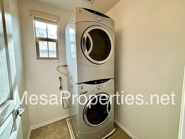 12368 Claredon Dr #6 — Photo 17