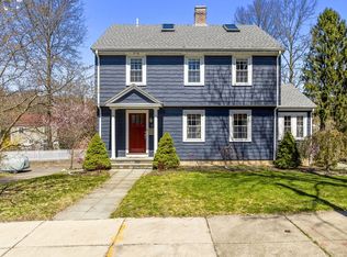 9 Buchanan Rd, West Roxbury, MA 02132