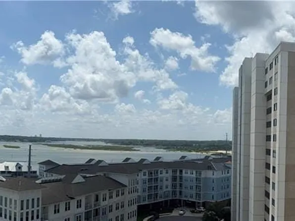 3288 Page Ave APT 1007, Virginia Beach, VA 23451