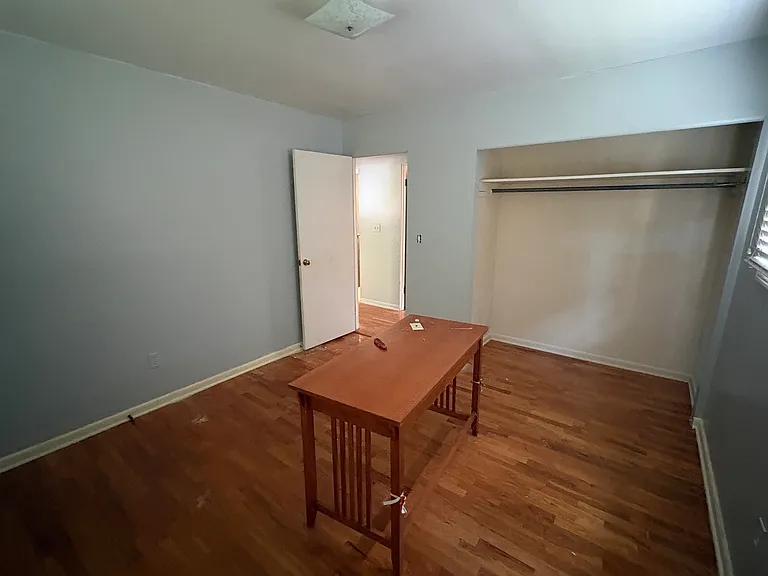 2419 Whitemore Pl — Photo 3