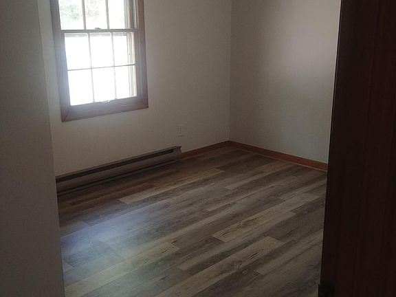 2nd image of 3155 Roanoke St #A