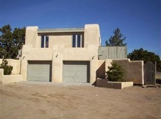 18 Calle Sinsonte, Santa Fe, NM 87507
