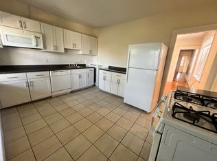 6 Barrows St APT 1, Allston, MA 02134