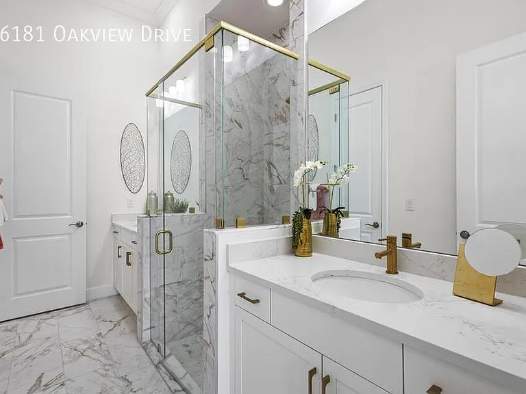 16181 Oakview Dr — Photo 6