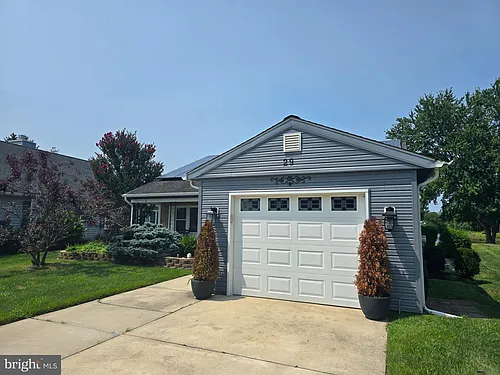 29 Marlborough Dr Photo 1