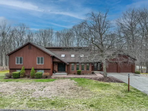 84 Congress Drive, Hebron, CT 06231