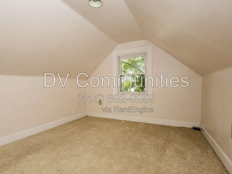 4488 W 149th St — Photo 10