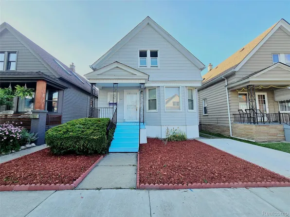 2343 Edwin St, Hamtramck, MI 48212