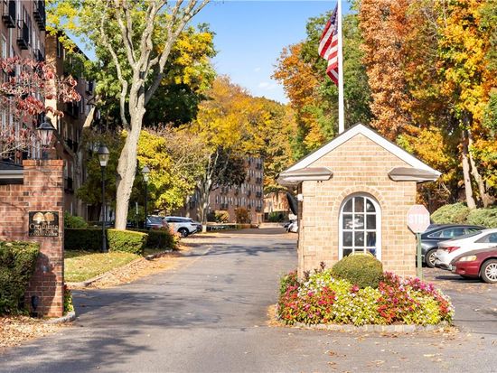 2 Consulate Drive #1K, Tuckahoe, NY 10707